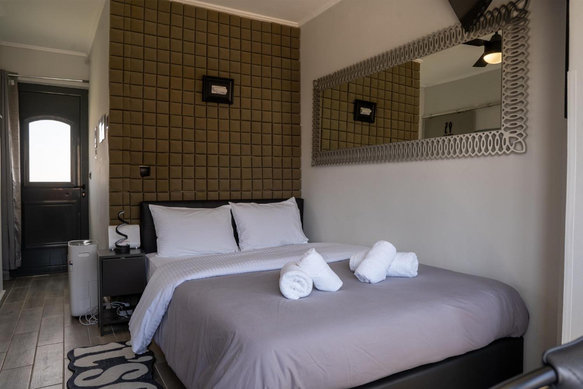 Loft Life Studio Mytilene View Екстериор снимка