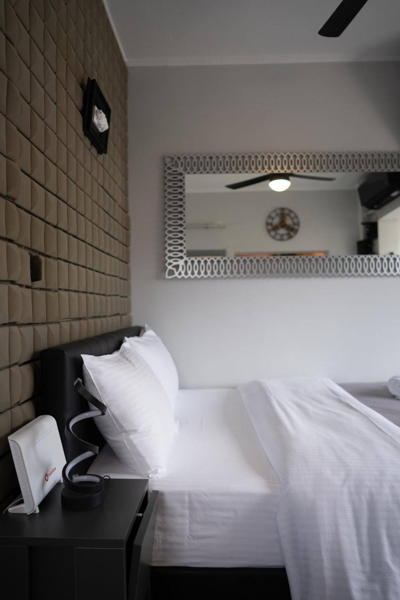 Loft Life Studio Mytilene View Екстериор снимка